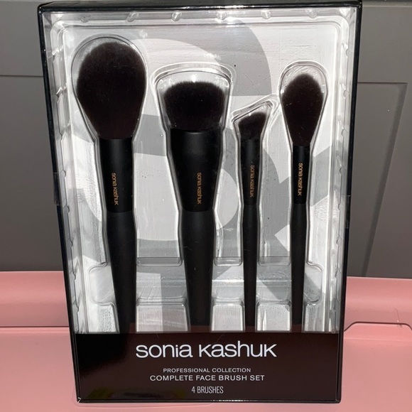 Sonia Kashuk Professional Collection Complete Face Make up Brush Set - 4pc NIB - Picture 1 of 2
